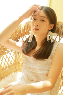 跟汉服小姐姐C了一天